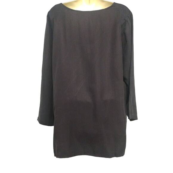 Chabi Chic Front Cropped Top with 3/4 Sleeves and Longer Back, Black, Sz L - Picture 4 of 7